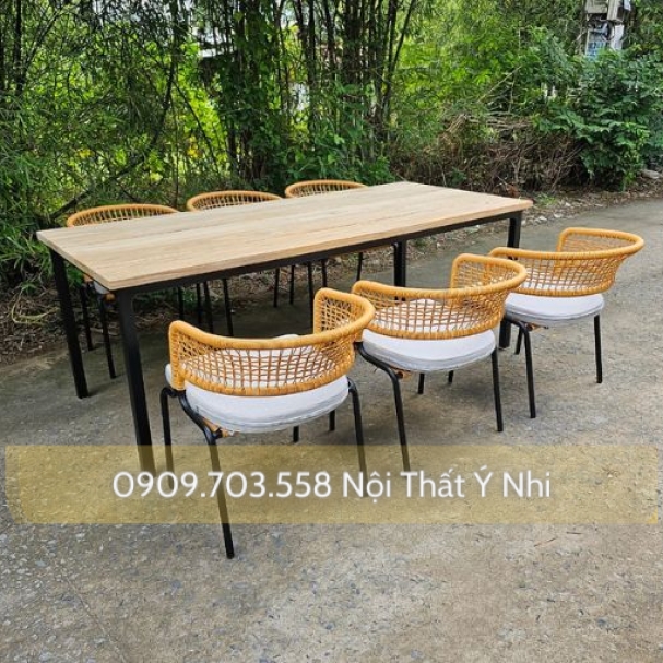 Bộ bàn ghế cafe, nhà hàng... đan nhựa giả mây