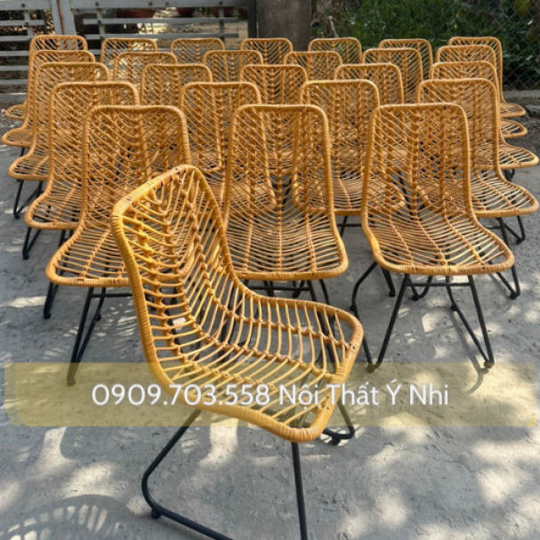 Ghế chữ V Đan Nhựa Giả Mây Cao Cấp